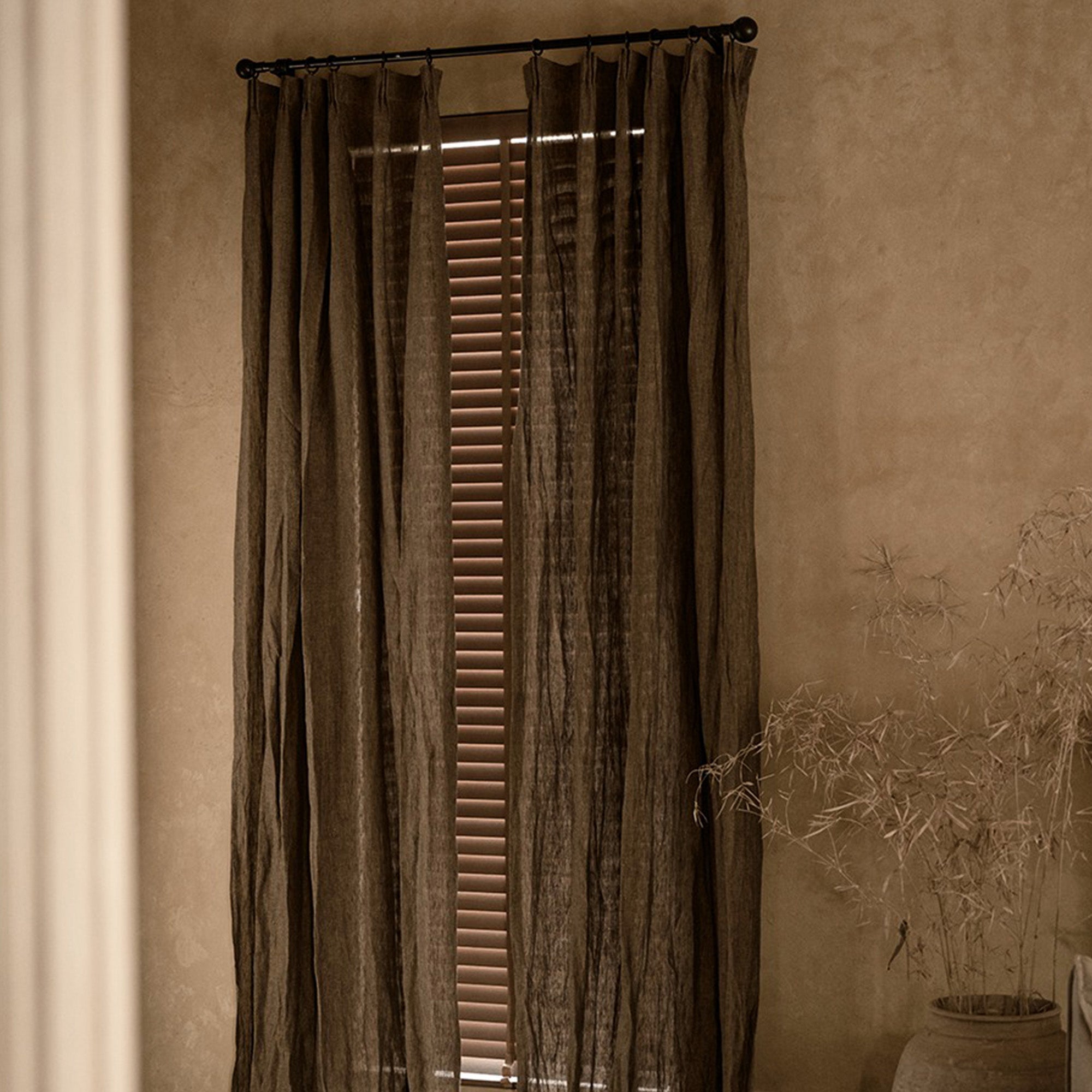 Cocoa Wash Linen|Sample