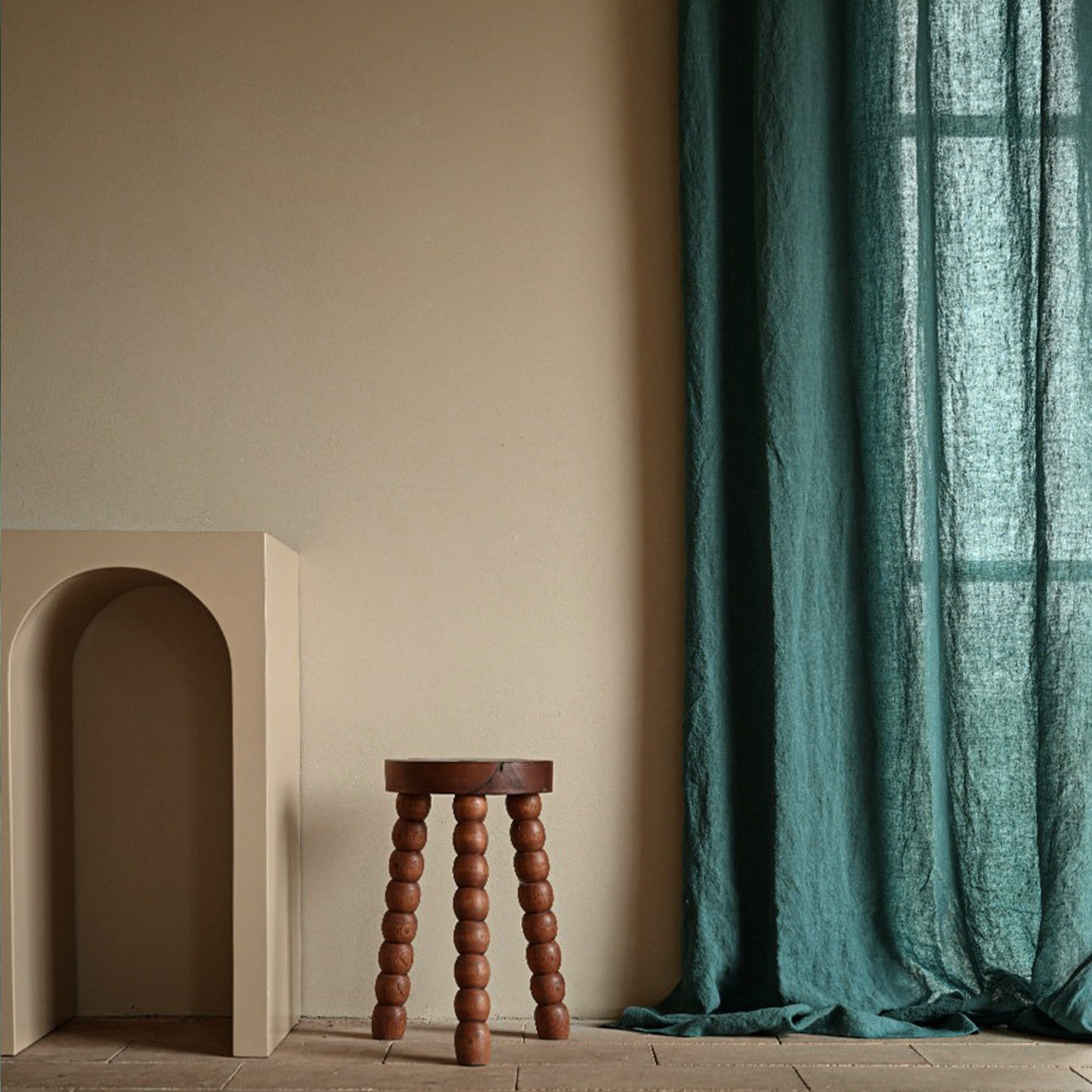Distressed Linen|Sample