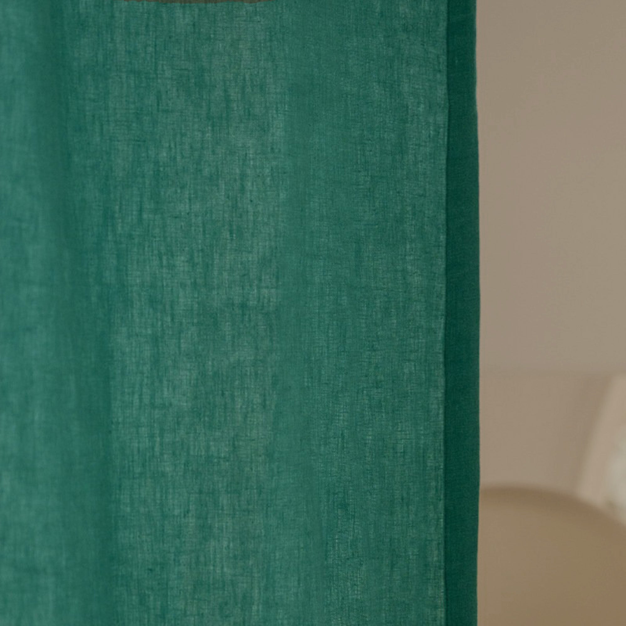 Meadow Green Linen|Sample
