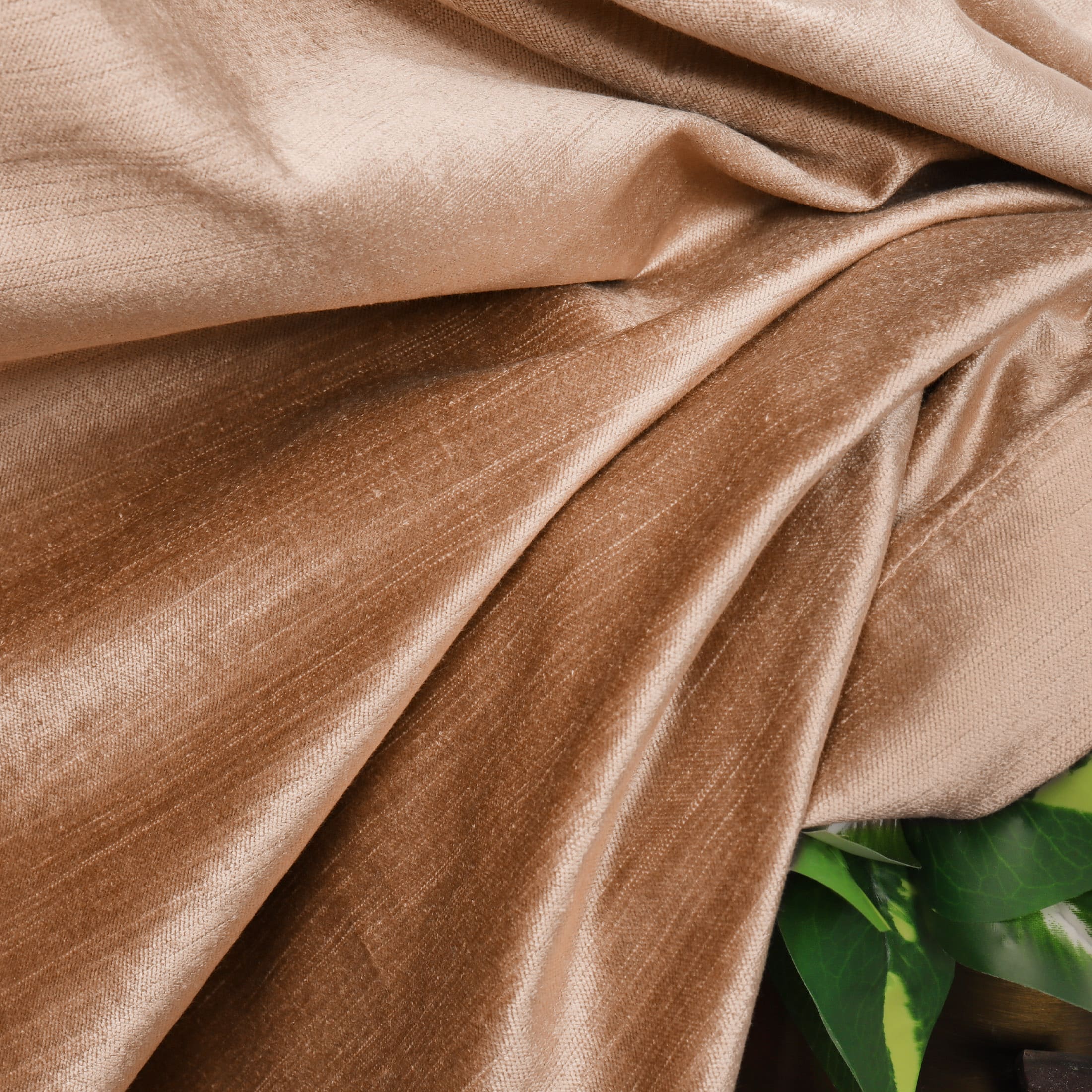 Luxe Velvet|Sample