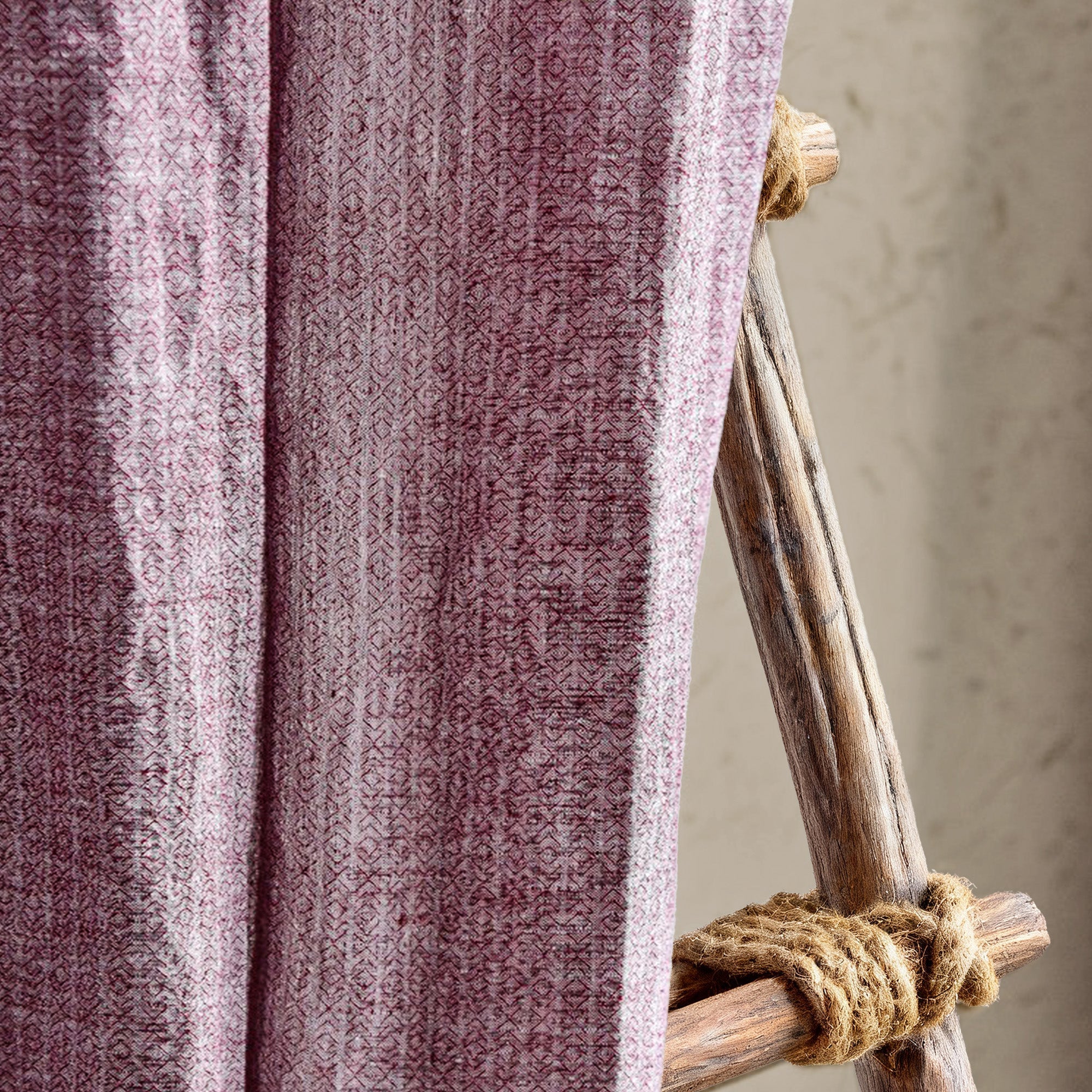 Ruby Weave Line|Sample