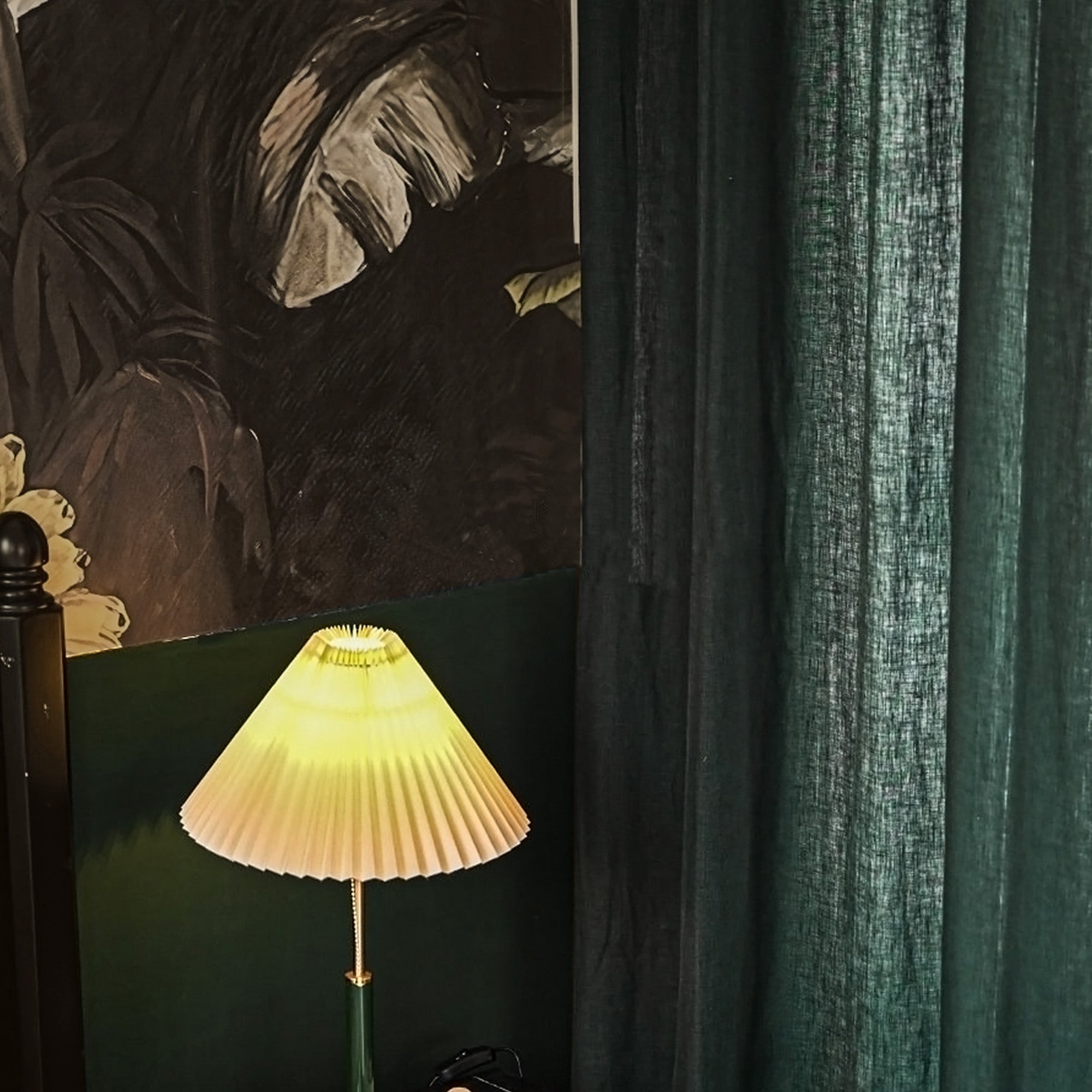 Scholar Green Linen|Curtains