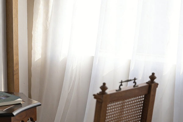 Smooth, Flowing Drapes