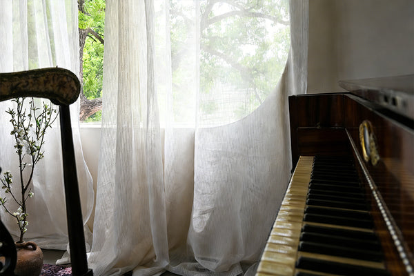 Soft Cotton-Linen Draping